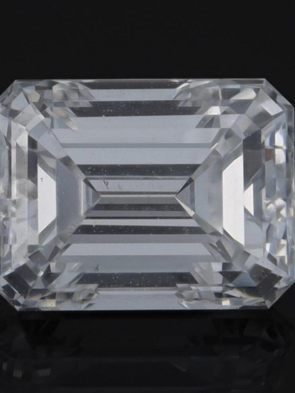 Loose Diamond - Emerald Cut 2.01ct GIA E VS2 Solitaire